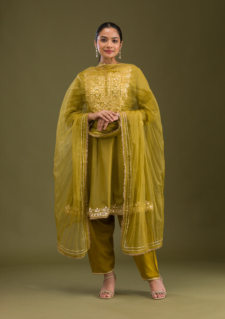 Mehendi Zariwork Semi Crepe Readymade Salwar Suit