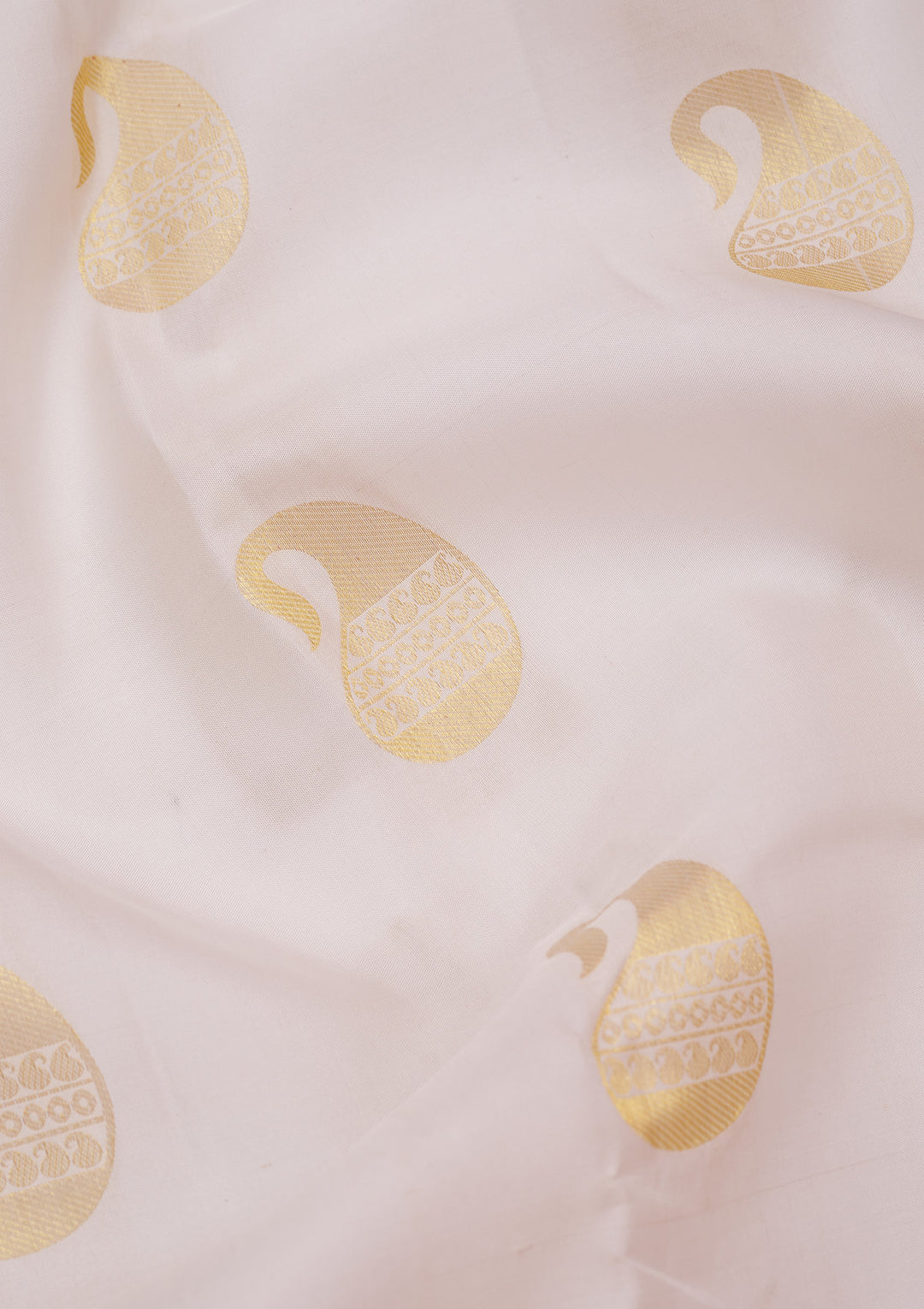 Off White Zariwork Pure Silk Saree