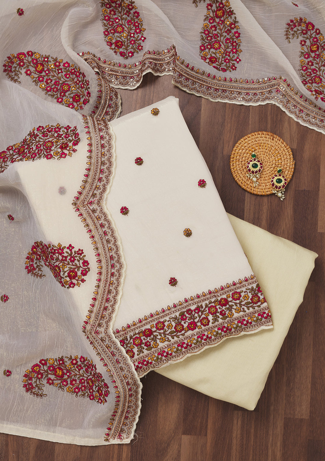 Off White Threadwork Chiffon Unstitched Salwar Suit