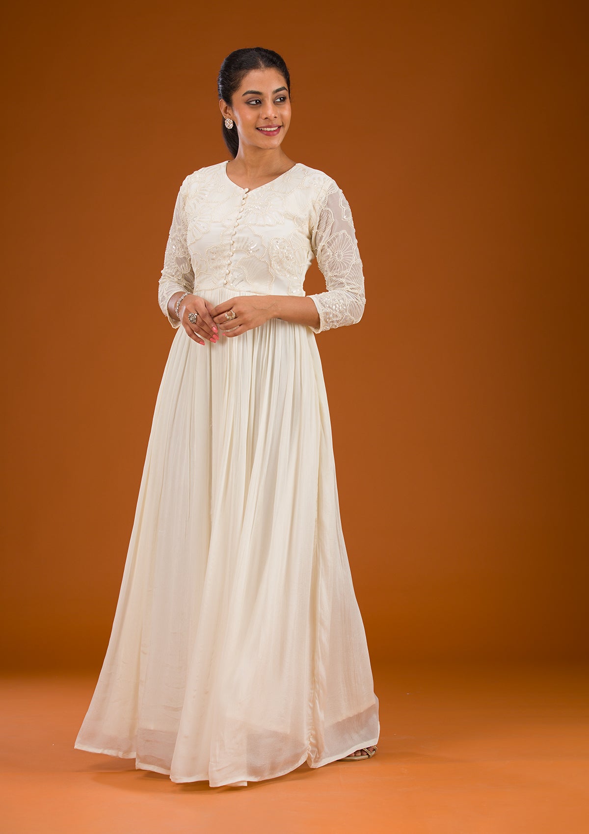 Buy Off White Threadwork Semi Crepe Readymade Salwar Suit - Koskii