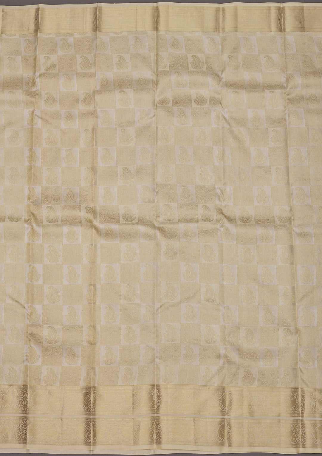 Off White Zariwork Pure Silk Saree