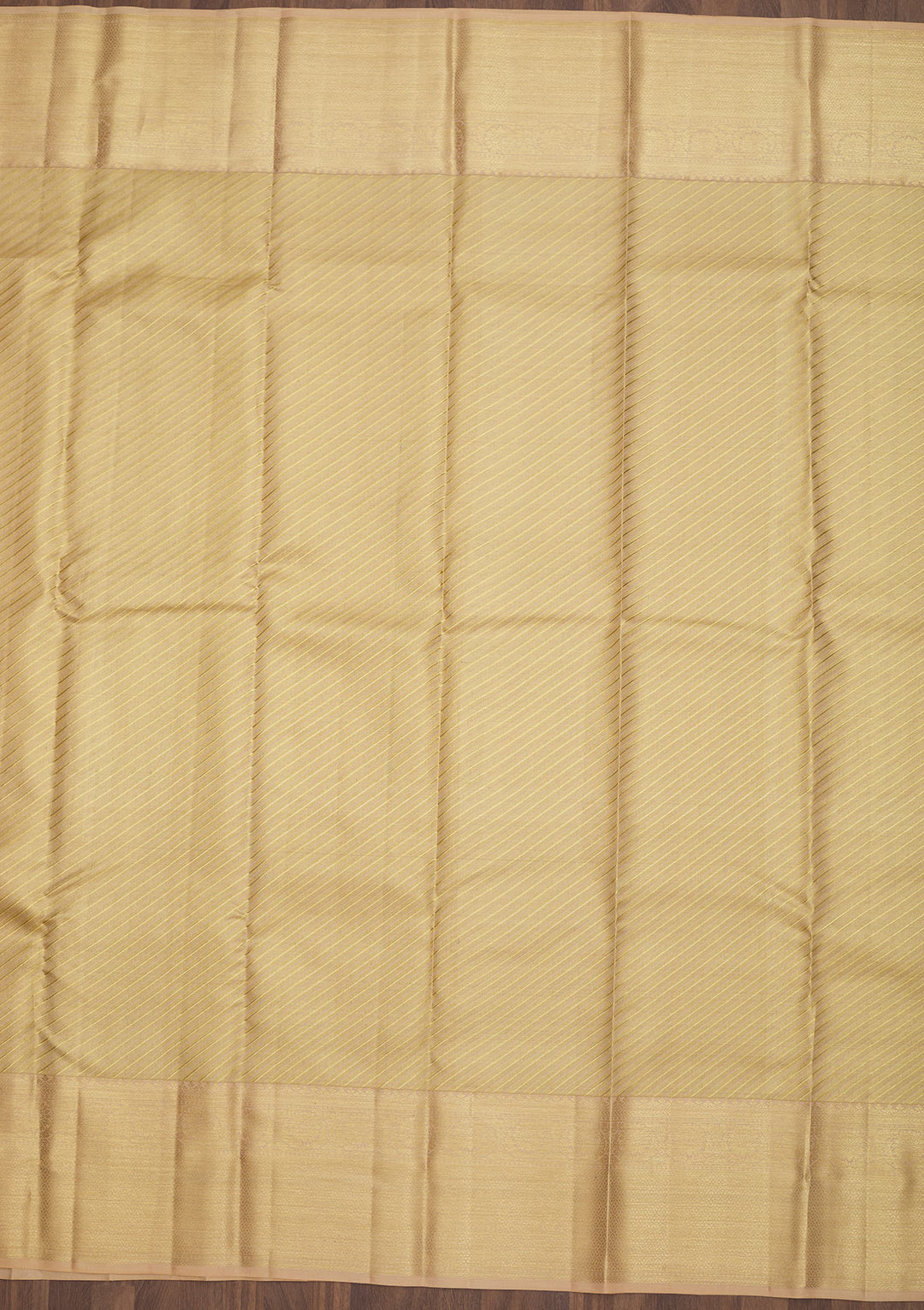 Off White Zariwork Pure Silk Saree