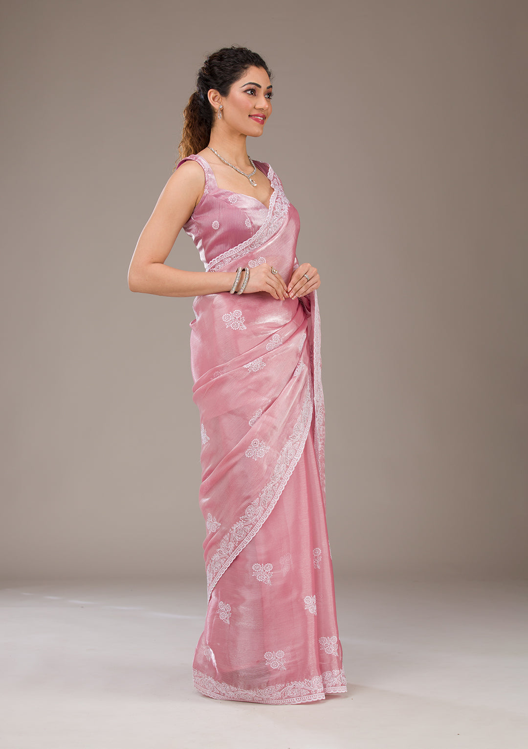 Onion Pink Threadwork Tissue Saree-Koskii