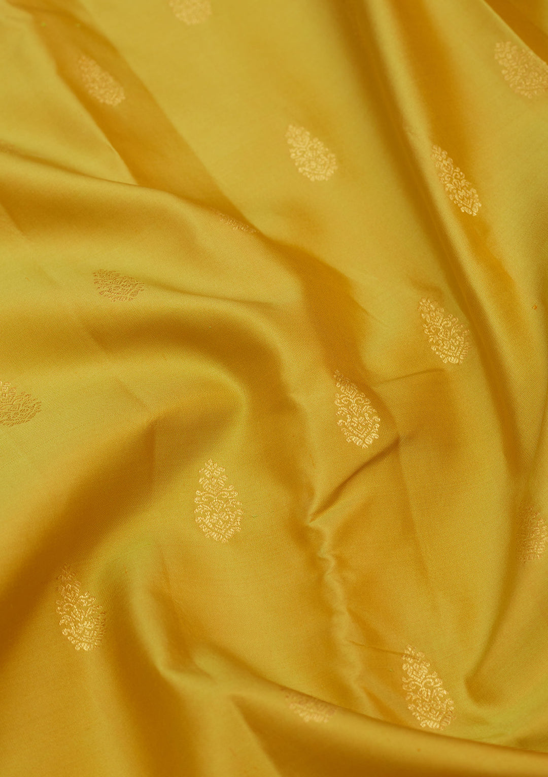 Parrot Green Zariwork Pure Silk Saree