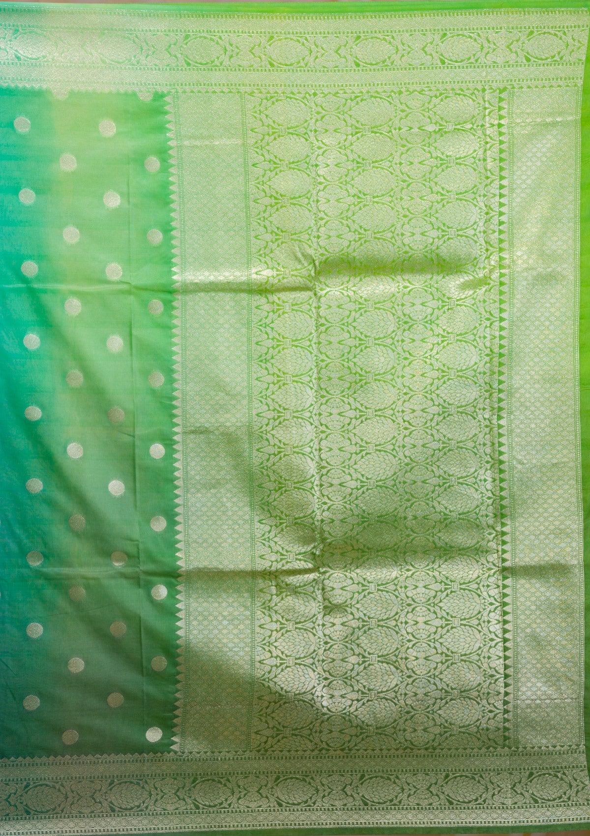 Parrot Green Zariwork Banarasi Silk Saree