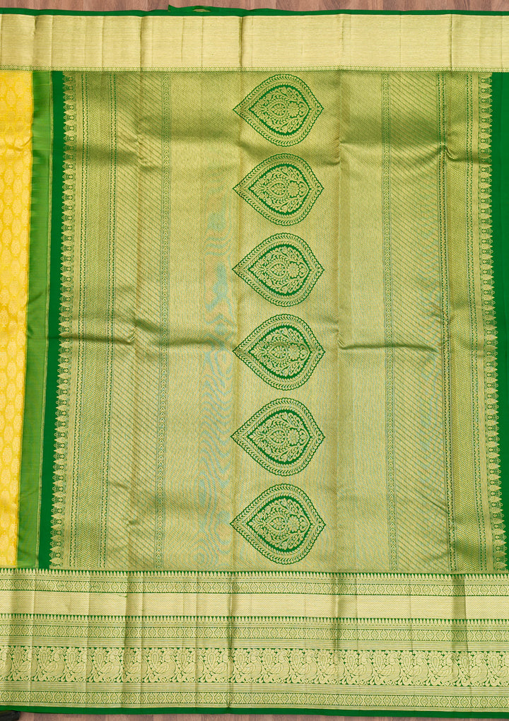 Parrot Green Zariwork Kanjivaram Pure Silk Saree