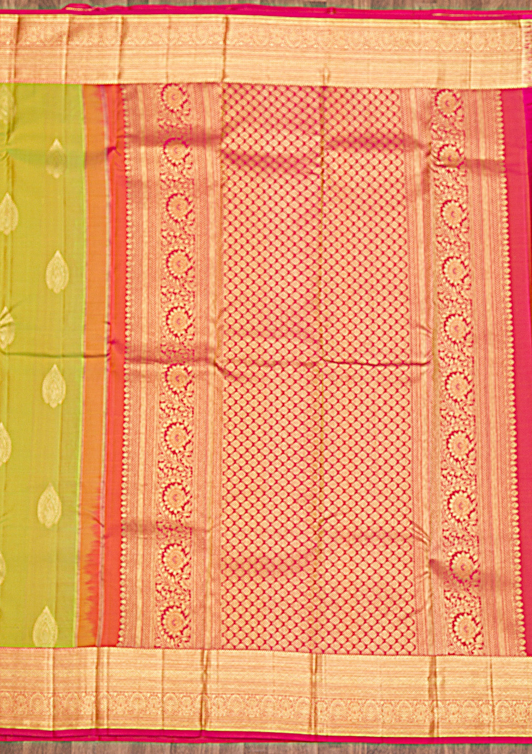 Parrot Green Zariwork Kanjivaram Pure Silk Saree
