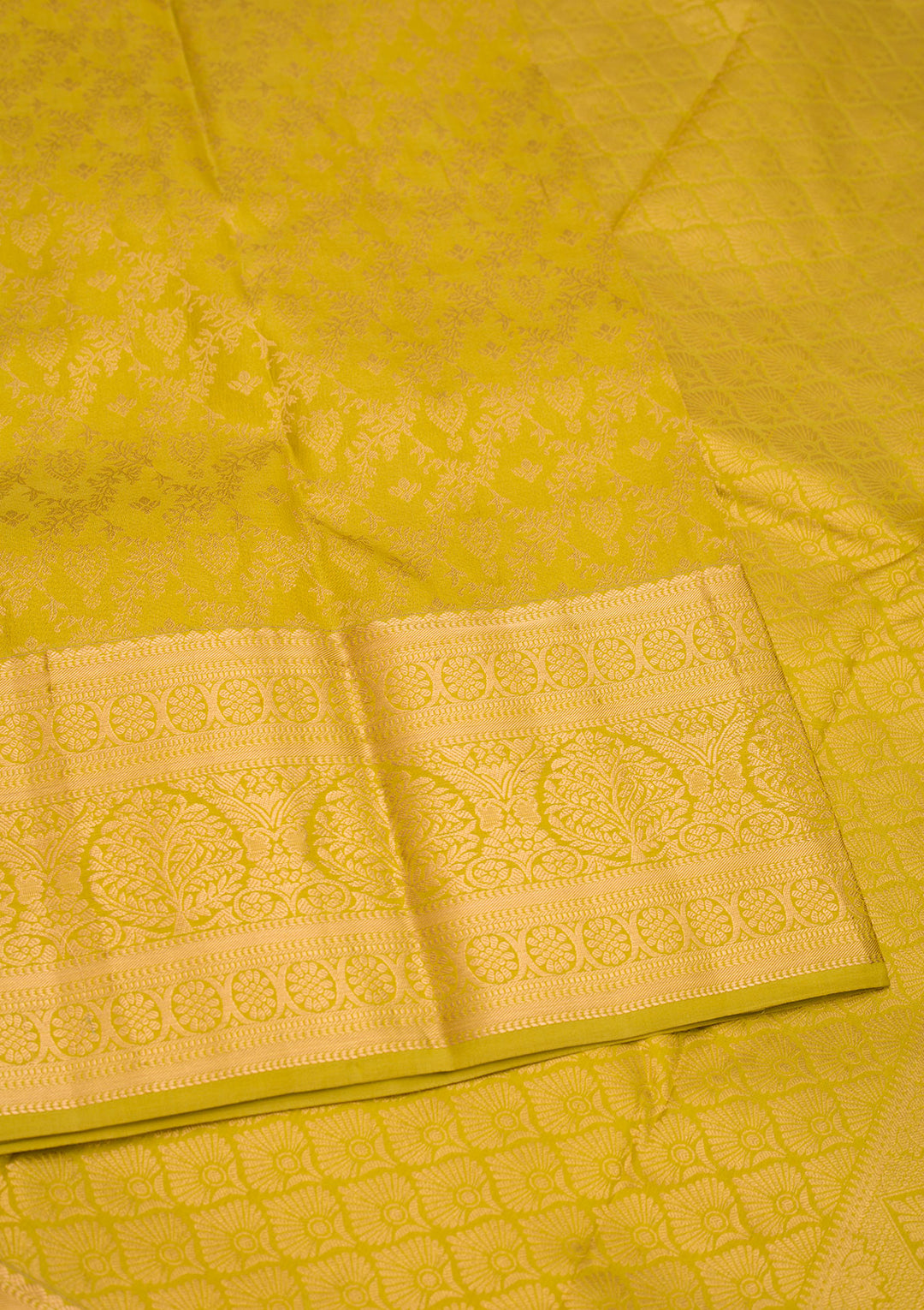 Parrot Green Zariwork Pure Silk Saree