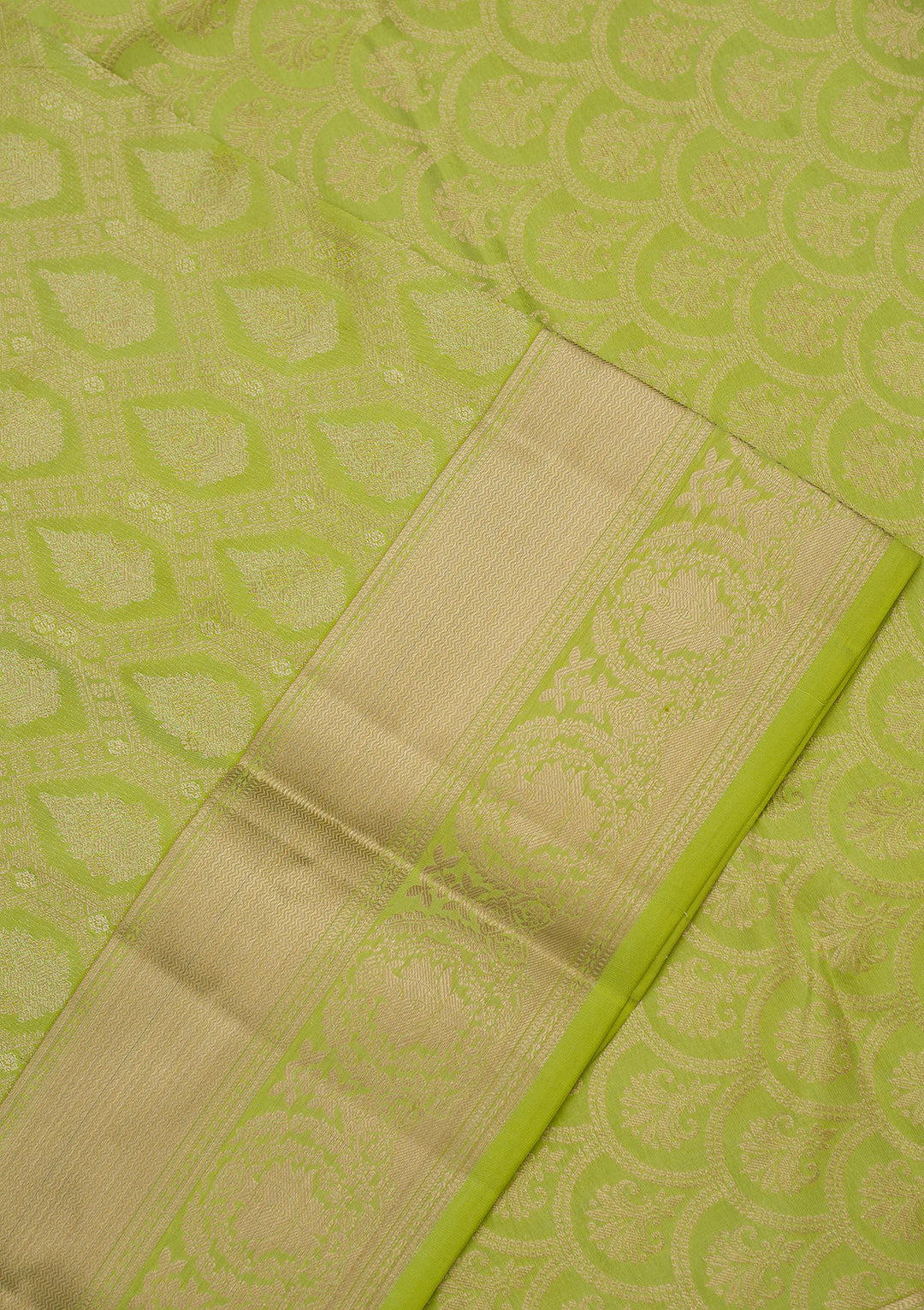 Parrot Green Zariwork Pure Silk Saree