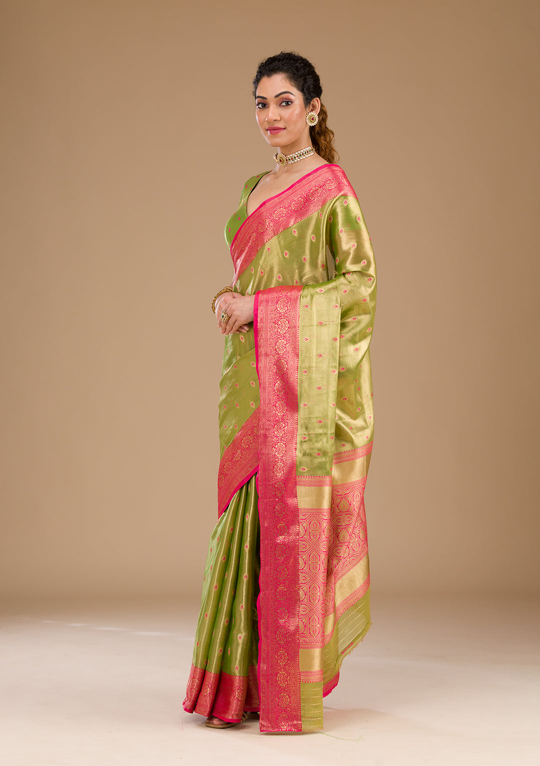 Parrot Green Zariwork Tissue Saree-Koskii