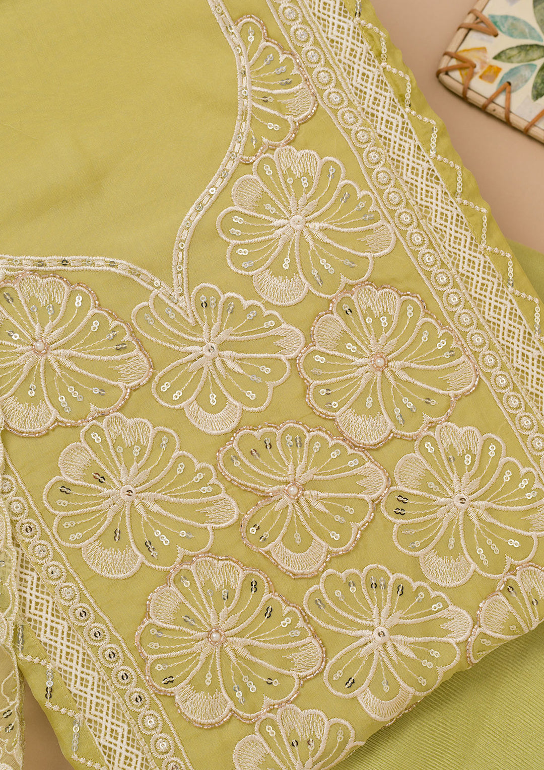 Pista Green Threadwork Semi Crepe Unstitched Salwar Suit
