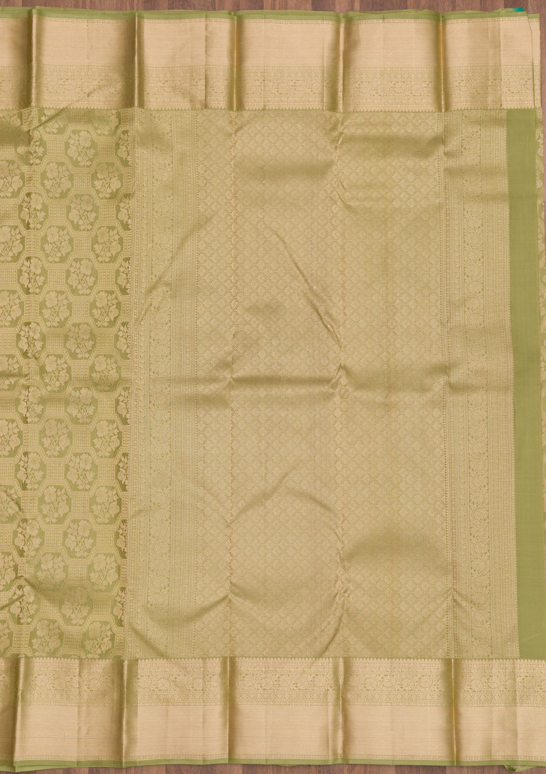Pista Green Zariwork Pure Silk Saree