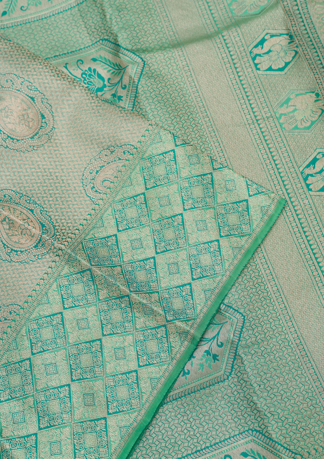 Pista Green Zariwork Pure Silk Saree