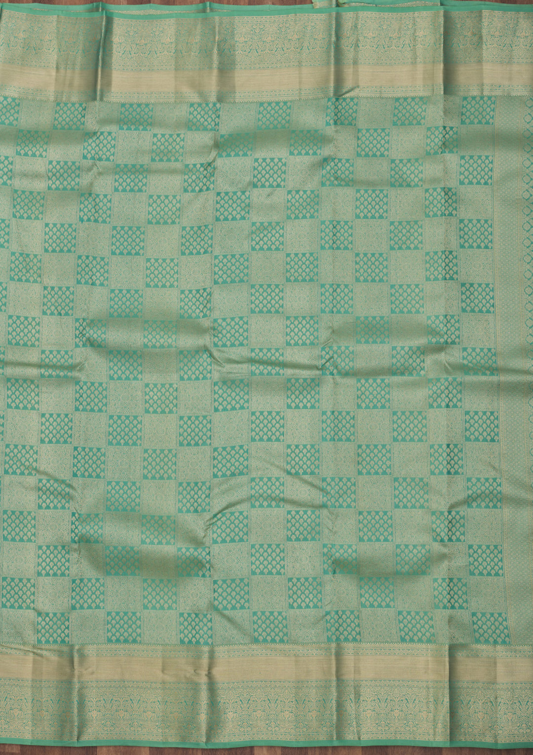 Pista Green Zariwork Pure Silk Saree