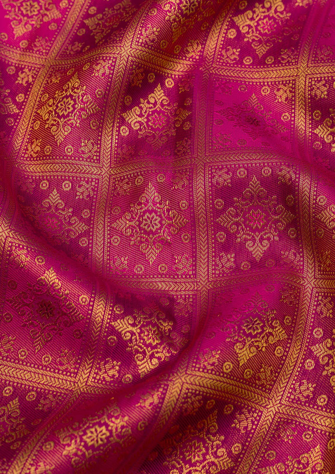 Megenta Pink Zariwork Pure Silk Saree