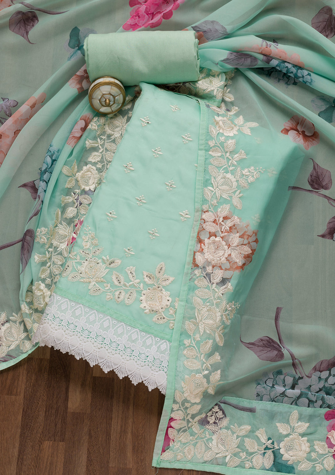 Sea Green Threadwork Organza Unstitched Salwar Suit