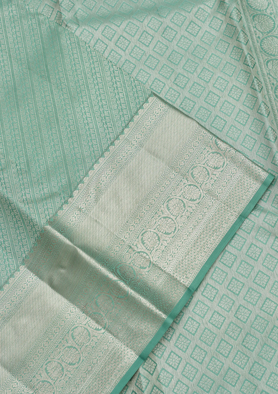 Sea Green Zariwork Pure Silk Saree