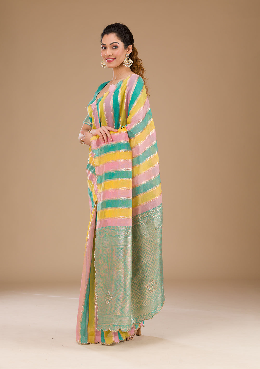 Sea Green Zariwork Tissue Saree-Koskii