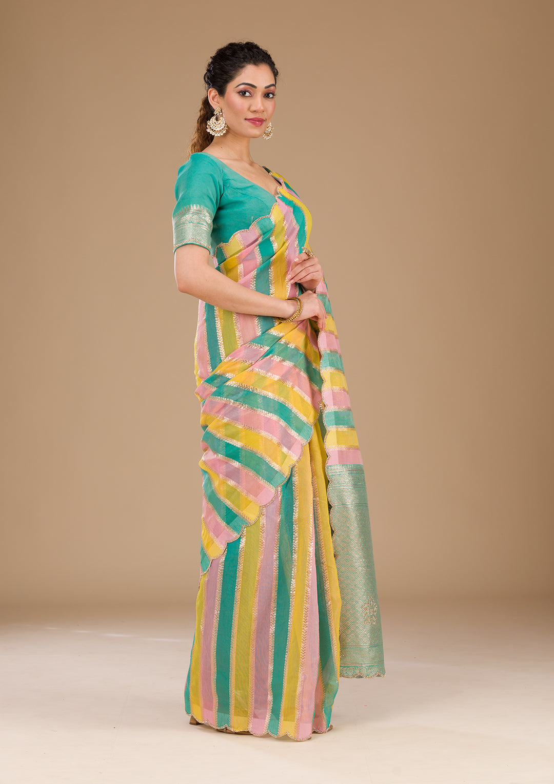 Sea Green Zariwork Tissue Saree-Koskii