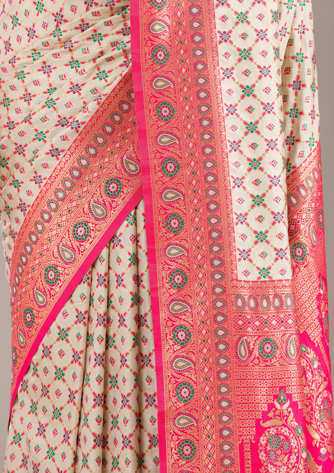 White Zariwork Banarasi Silk Saree-Koskii
