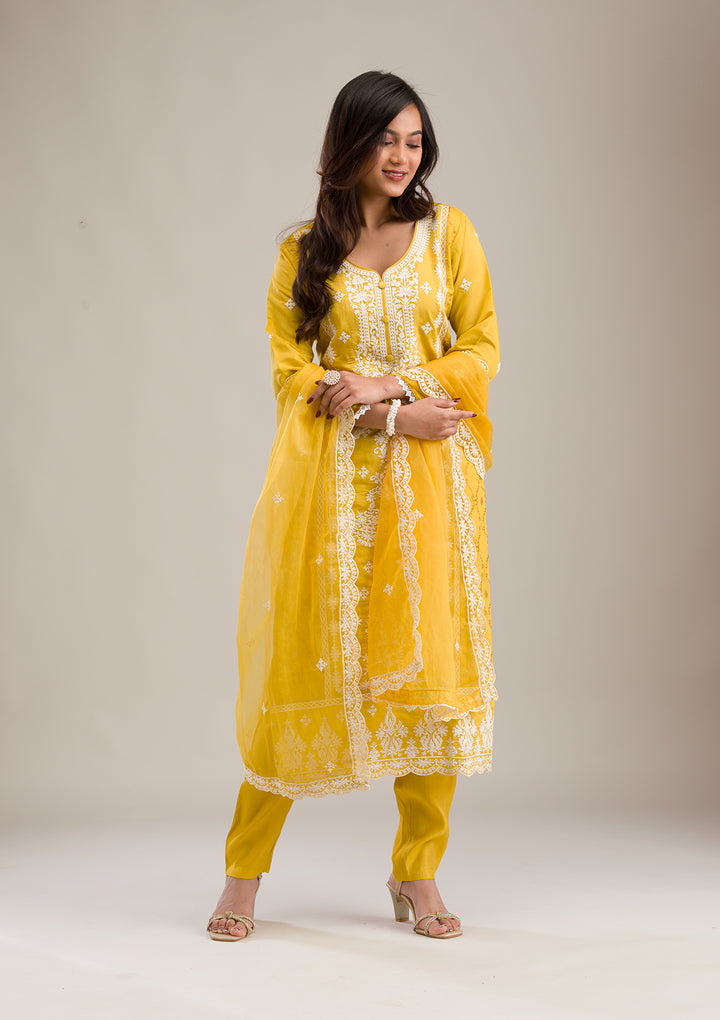 Yellow Threadwork Cotton Readymade Salwar Suit