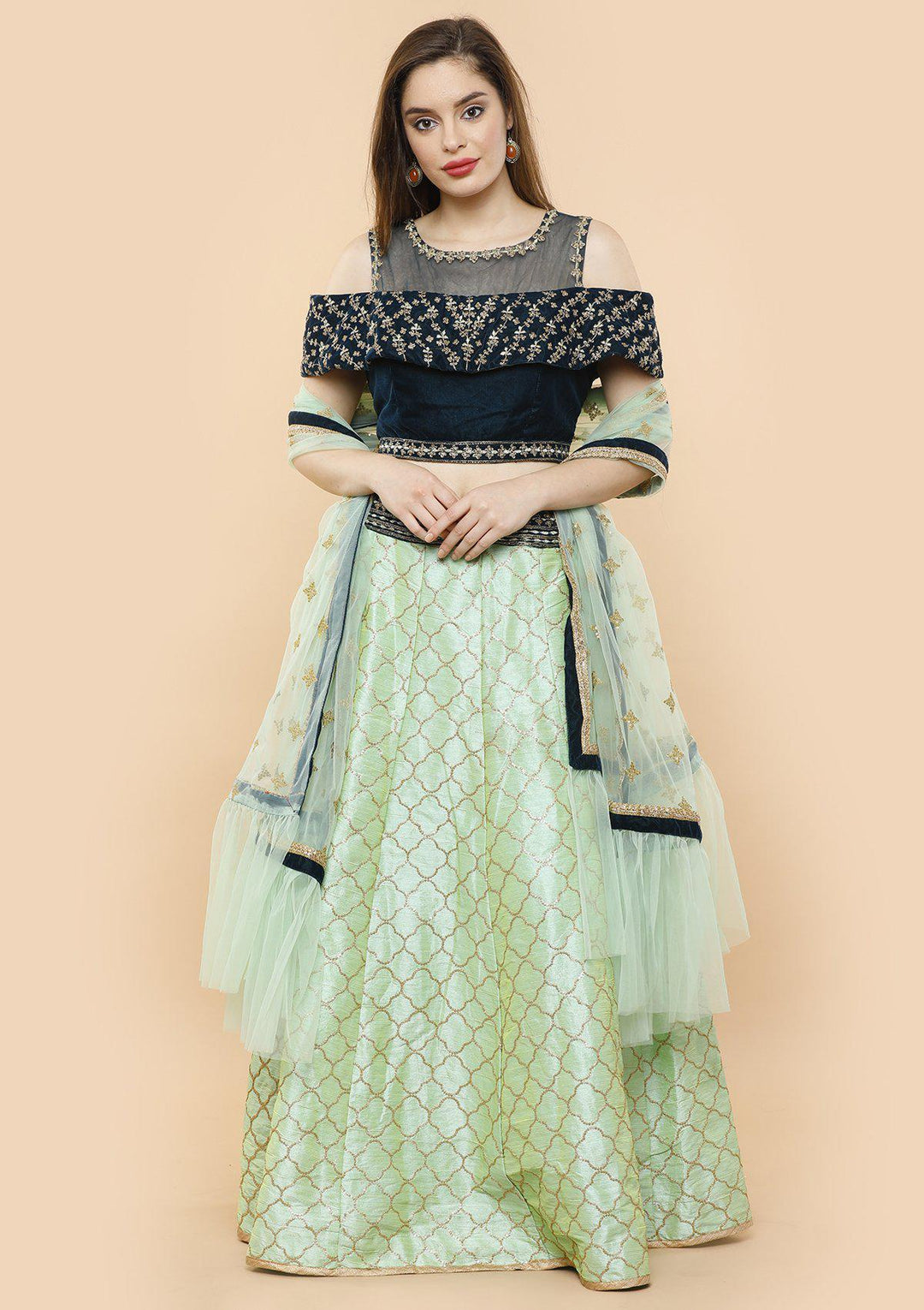 koskii green and blue velvet lehenga-Koskii
