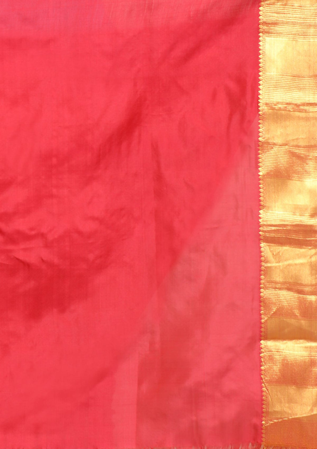 Flaring Red Stunning Handmade Saree-Koskii