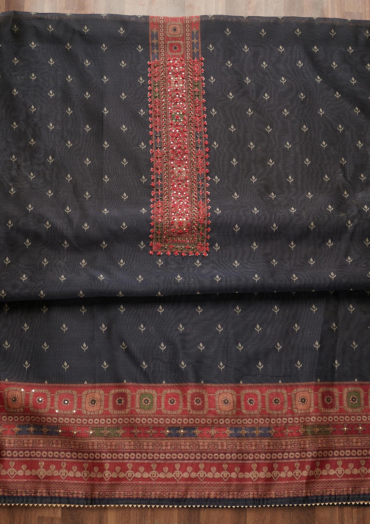 Black Threadwork Chanderi Unstitched Salwar Suit - Koskii