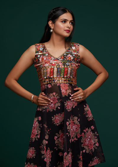 Black Threadwork Georgette Designer Salwar Suit - Koskii