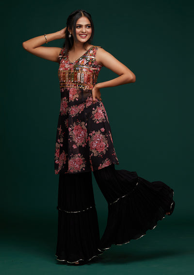 Black Threadwork Georgette Designer Salwar Suit - Koskii