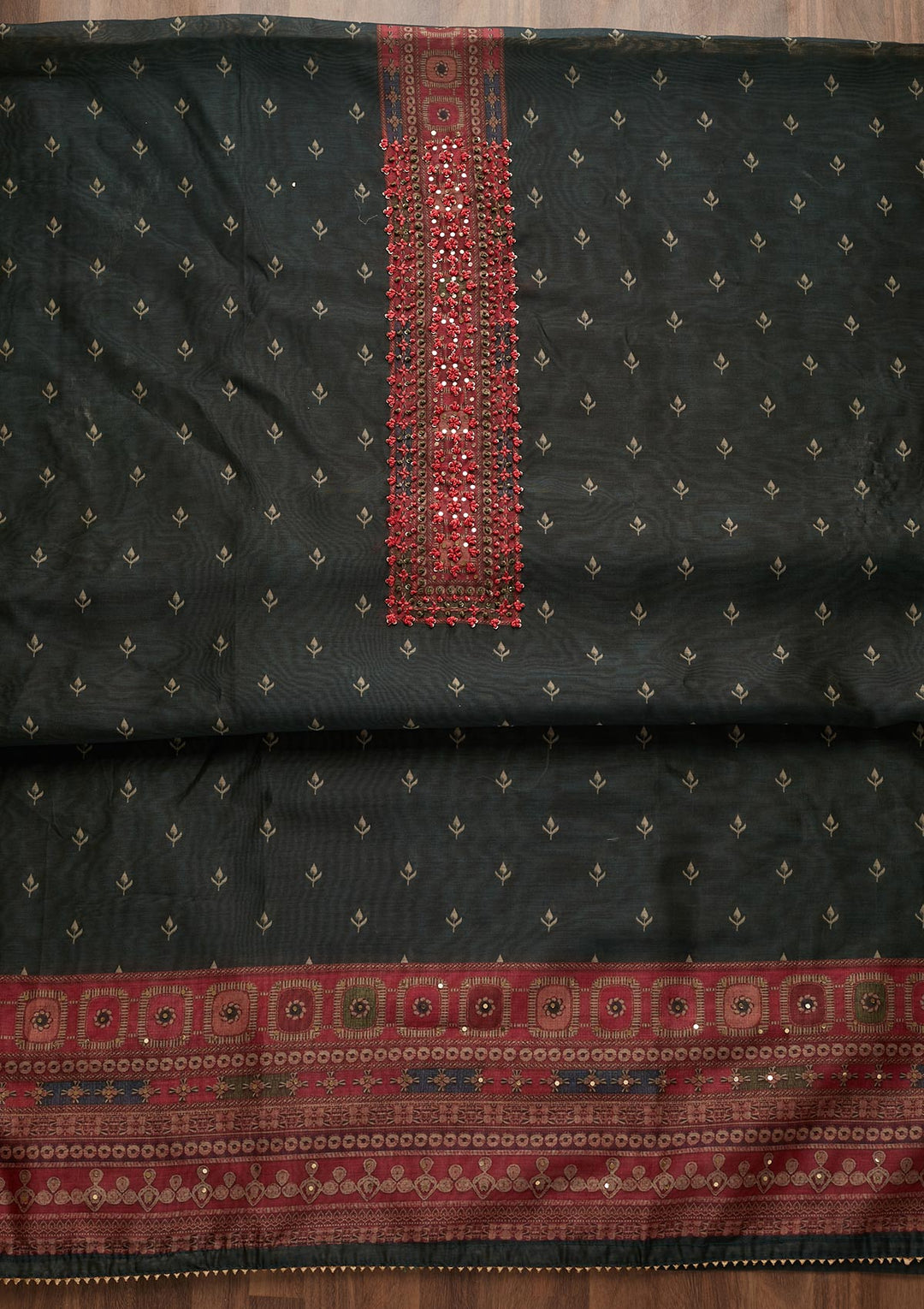 Bottle Green Threadwork Chanderi Unstitched Salwar Suit - Koskii
