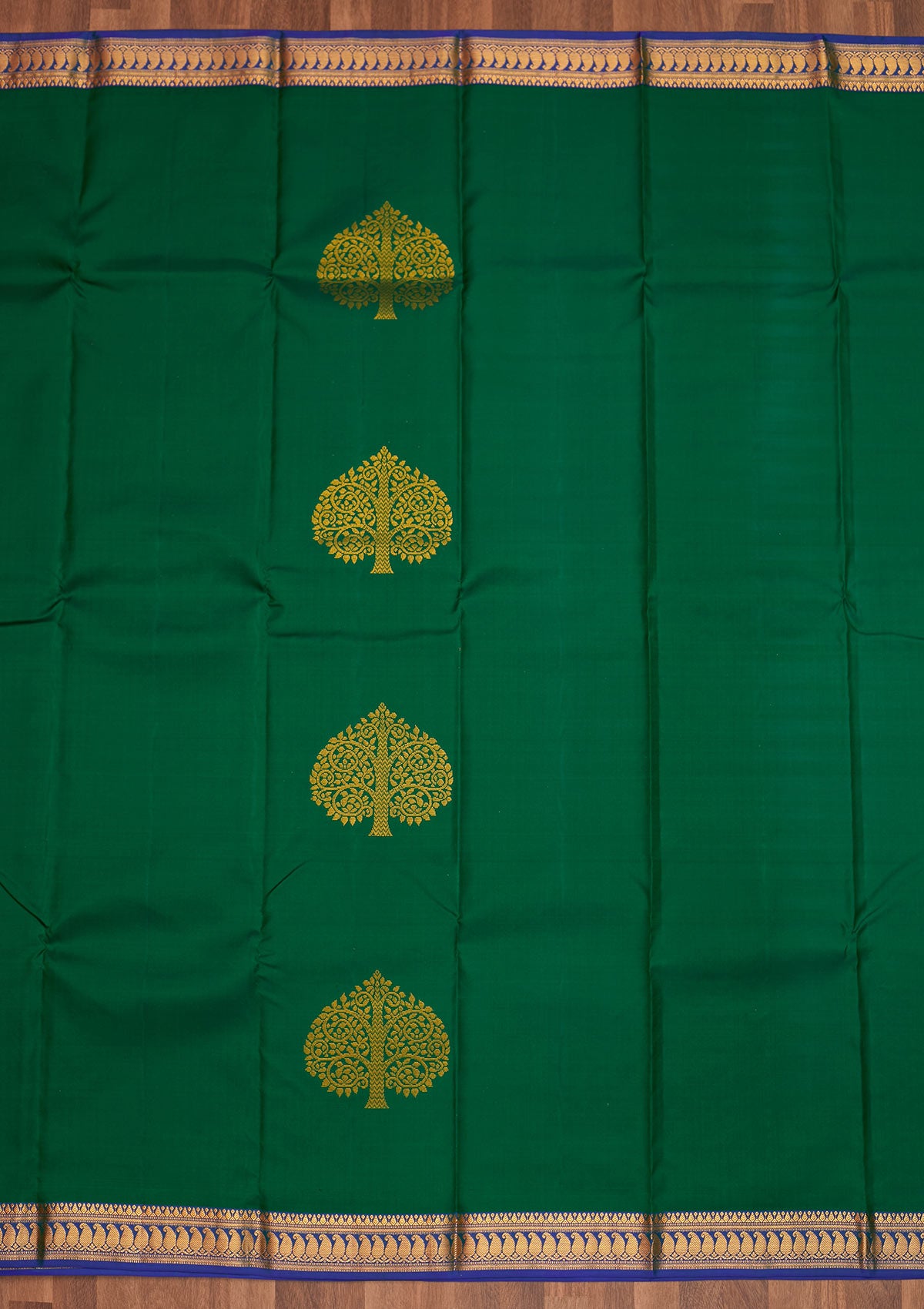 Bottle Green Zariwork Pure Silk Saree - Koskii