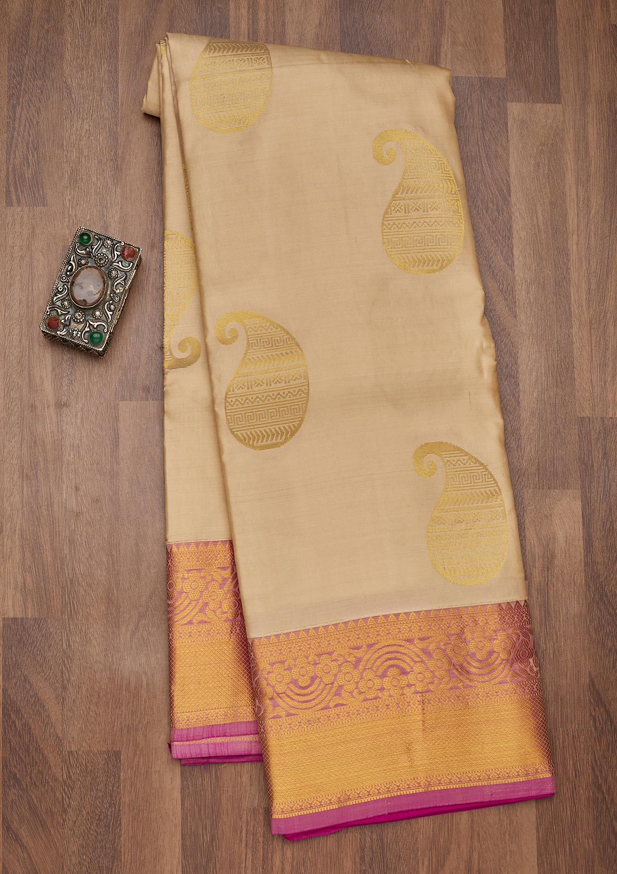 Cream Zariwork Pure Silk Saree-Koskii