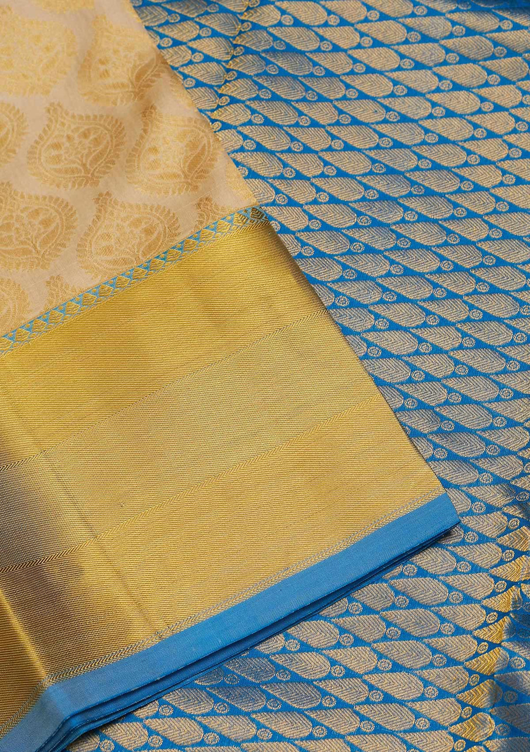 Gold Zariwork Pure Silk Saree-Koskii