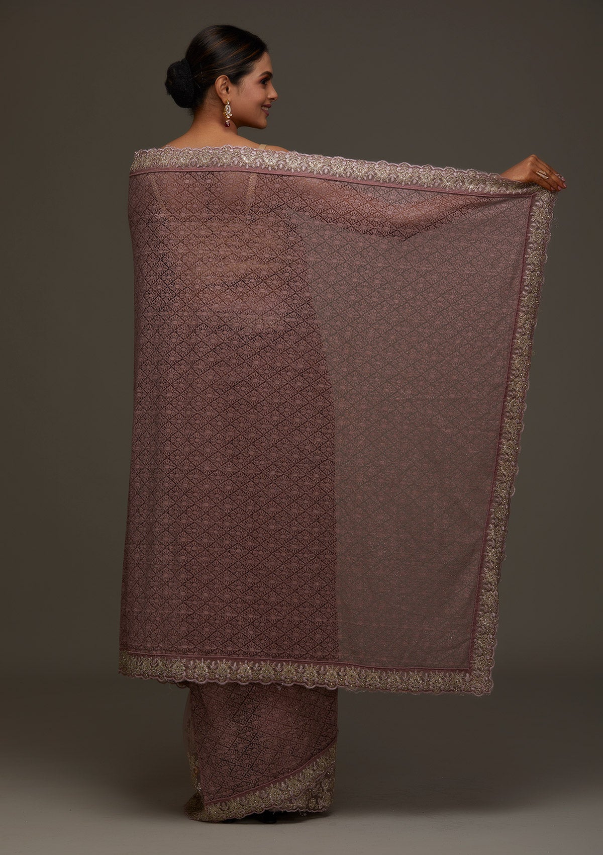 Lavender Threadwork Net Designer Saree - Koskii