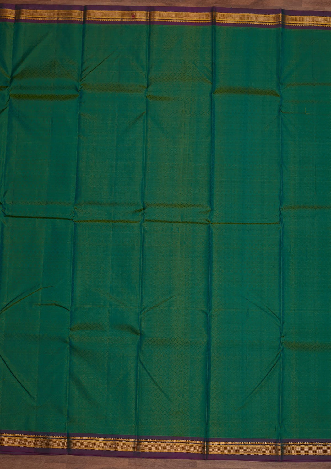 Leaf Green Zariwork Pure Silk Designer Saree - Koskii