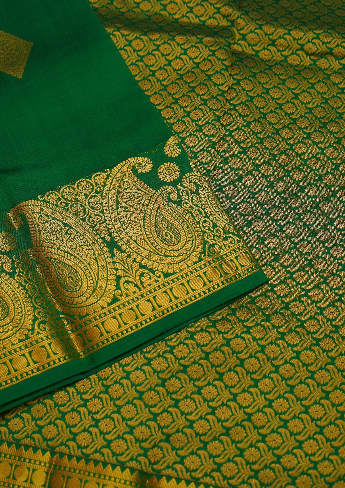 Leaf Green Zariwork Pure Silk Saree - Koskii