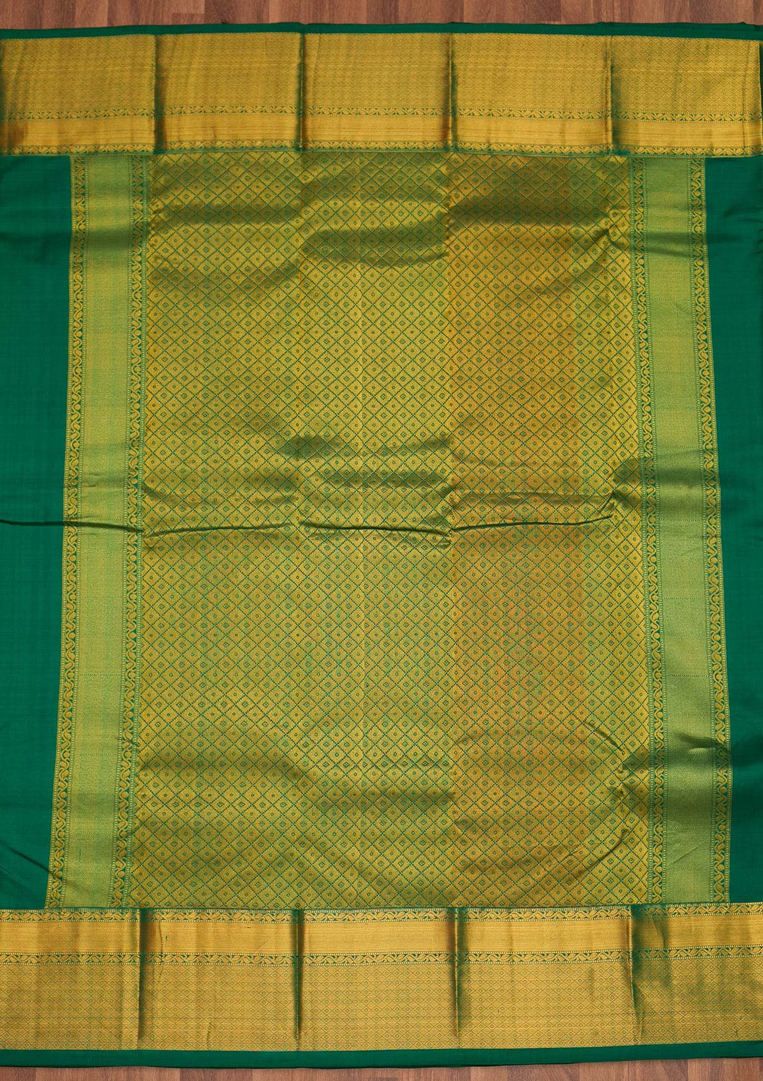 Leaf Green Zariwork Pure Silk Saree - Koskii