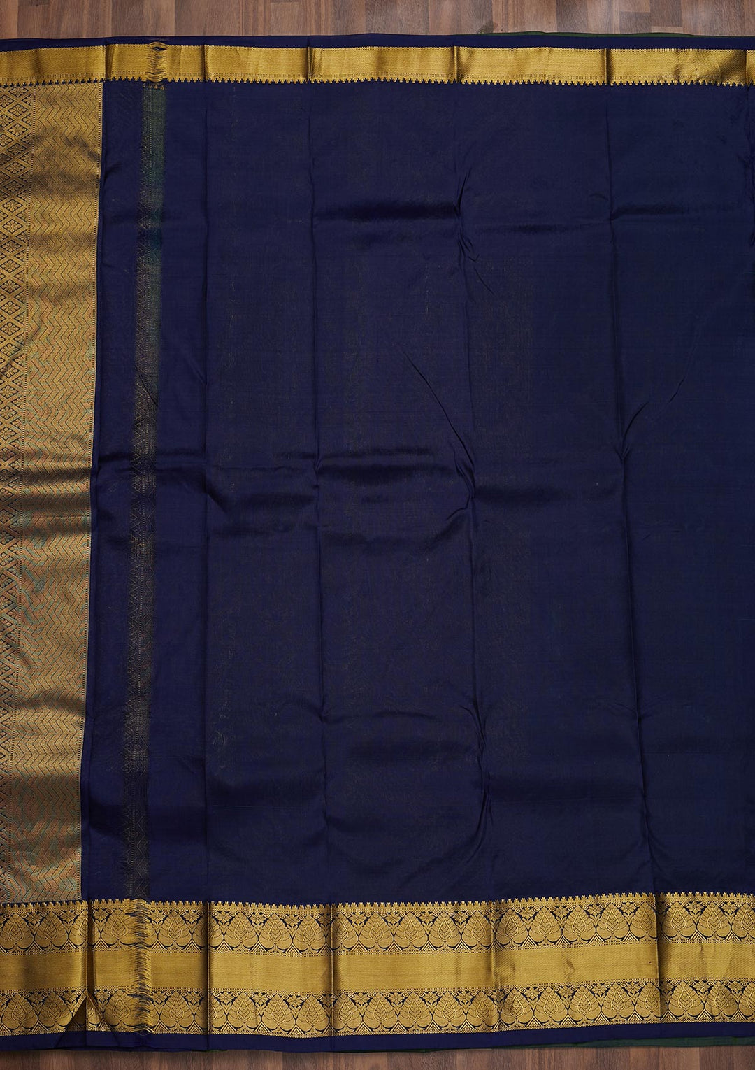 Leaf Green Zariwork Pure Silk Saree-Koskii