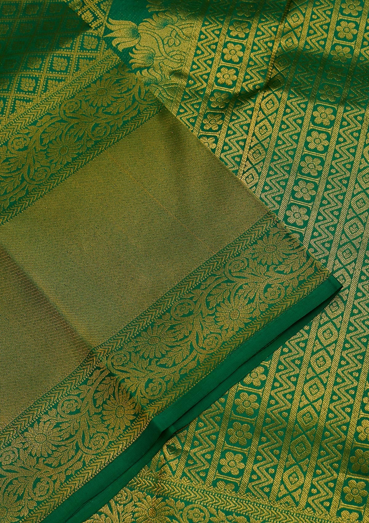 Leaf Green Zariwork Pure Silk Saree-Koskii