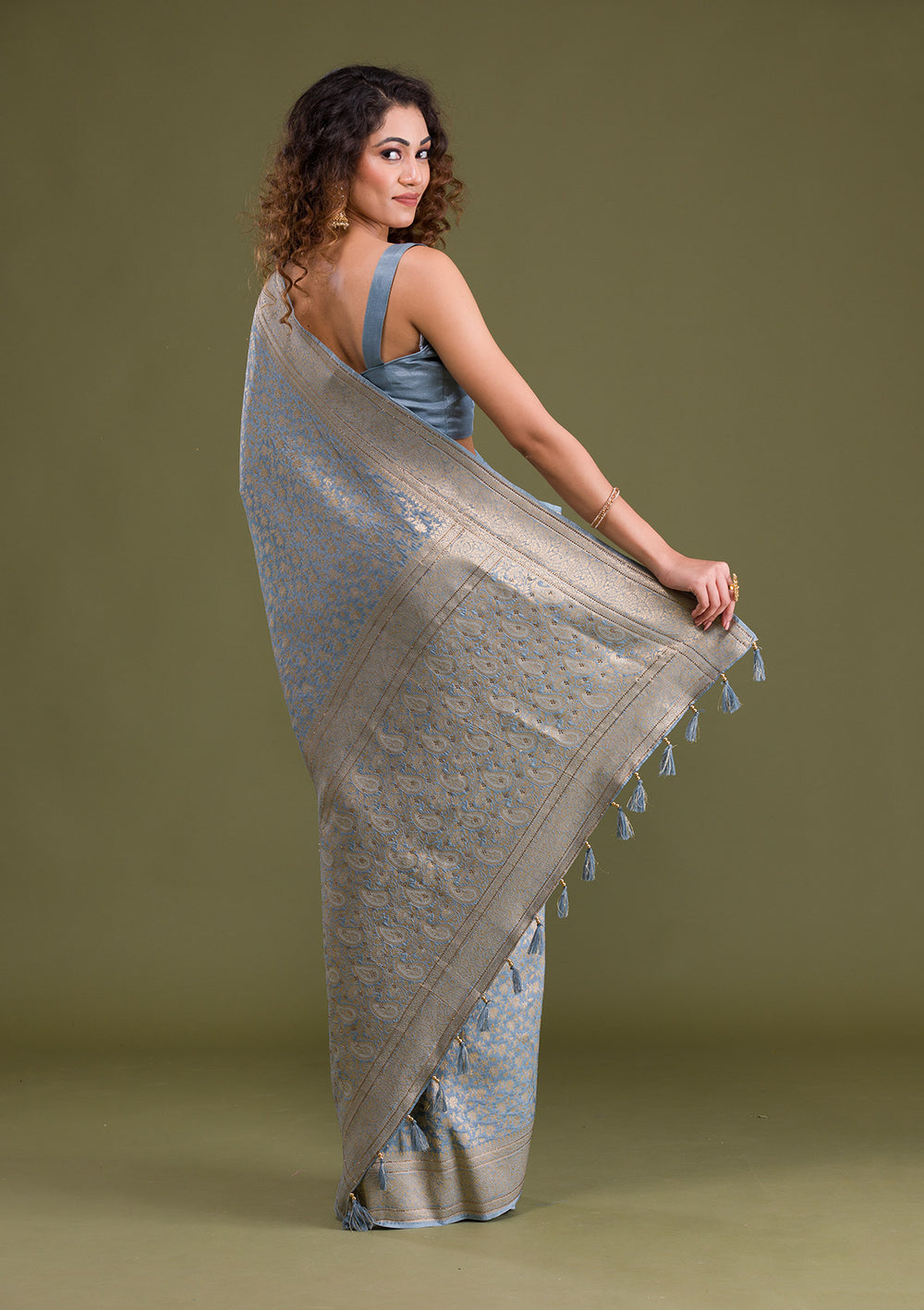 Light Grey Zariwork Brocade Saree-Koskii