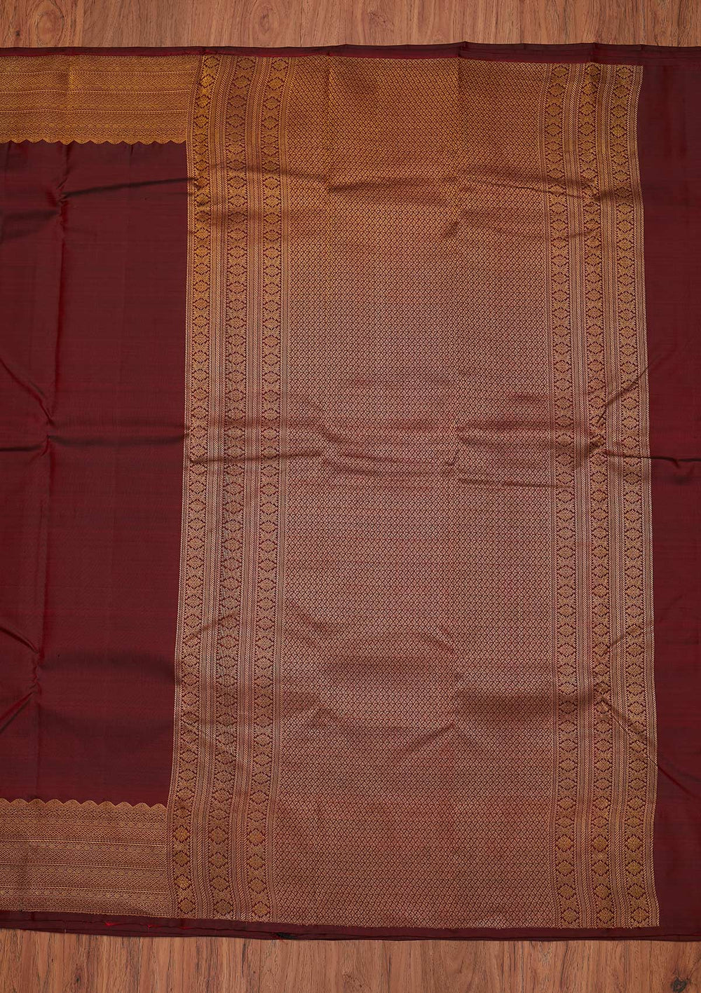 Maroon Zariwork Pure Silk Designer Unstitched Saree - Koskii