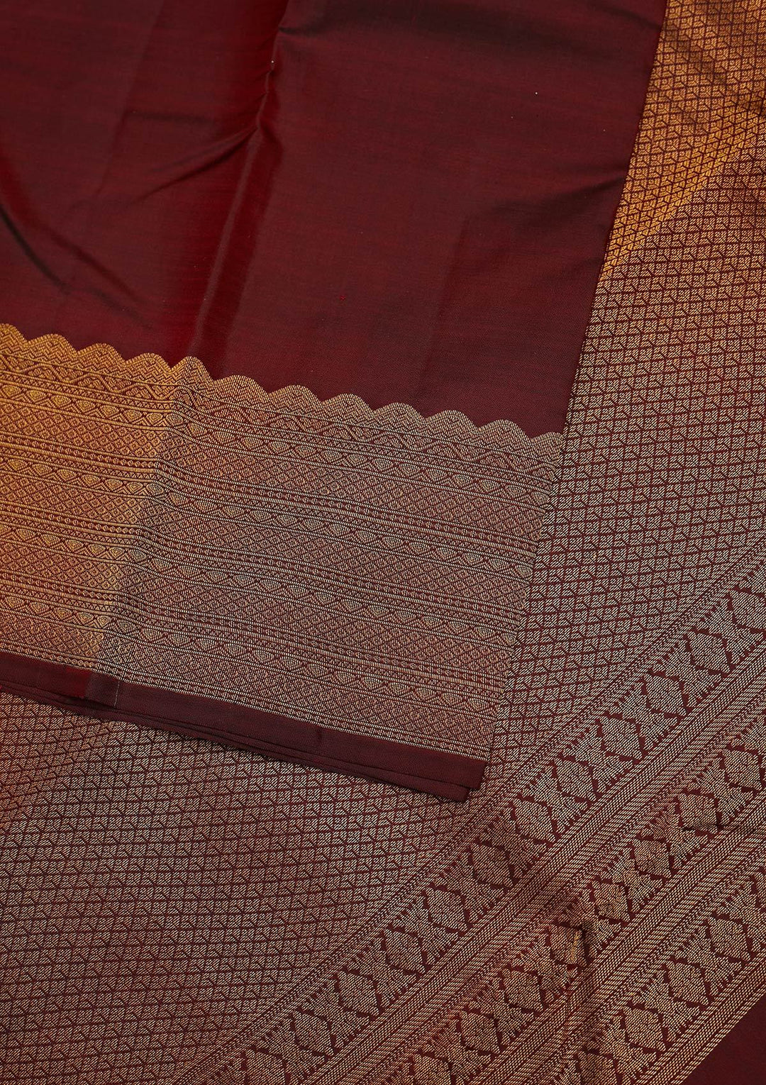 Maroon Zariwork Pure Silk Designer Unstitched Saree - Koskii