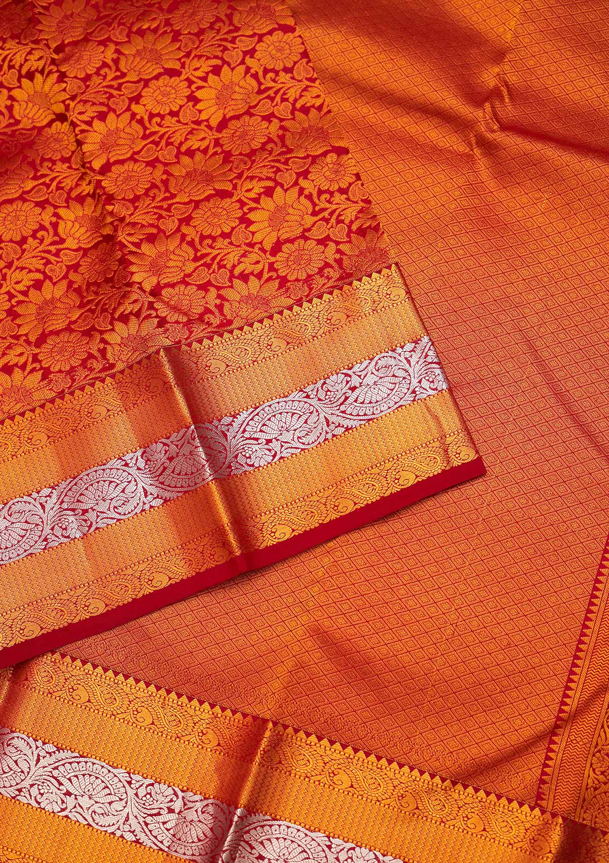 Maroon Zariwork Pure Silk Saree - Koskii