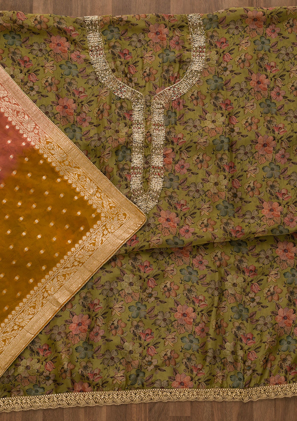 Mehendi Printed Organza Unstitched Salwar Suit-Koskii
