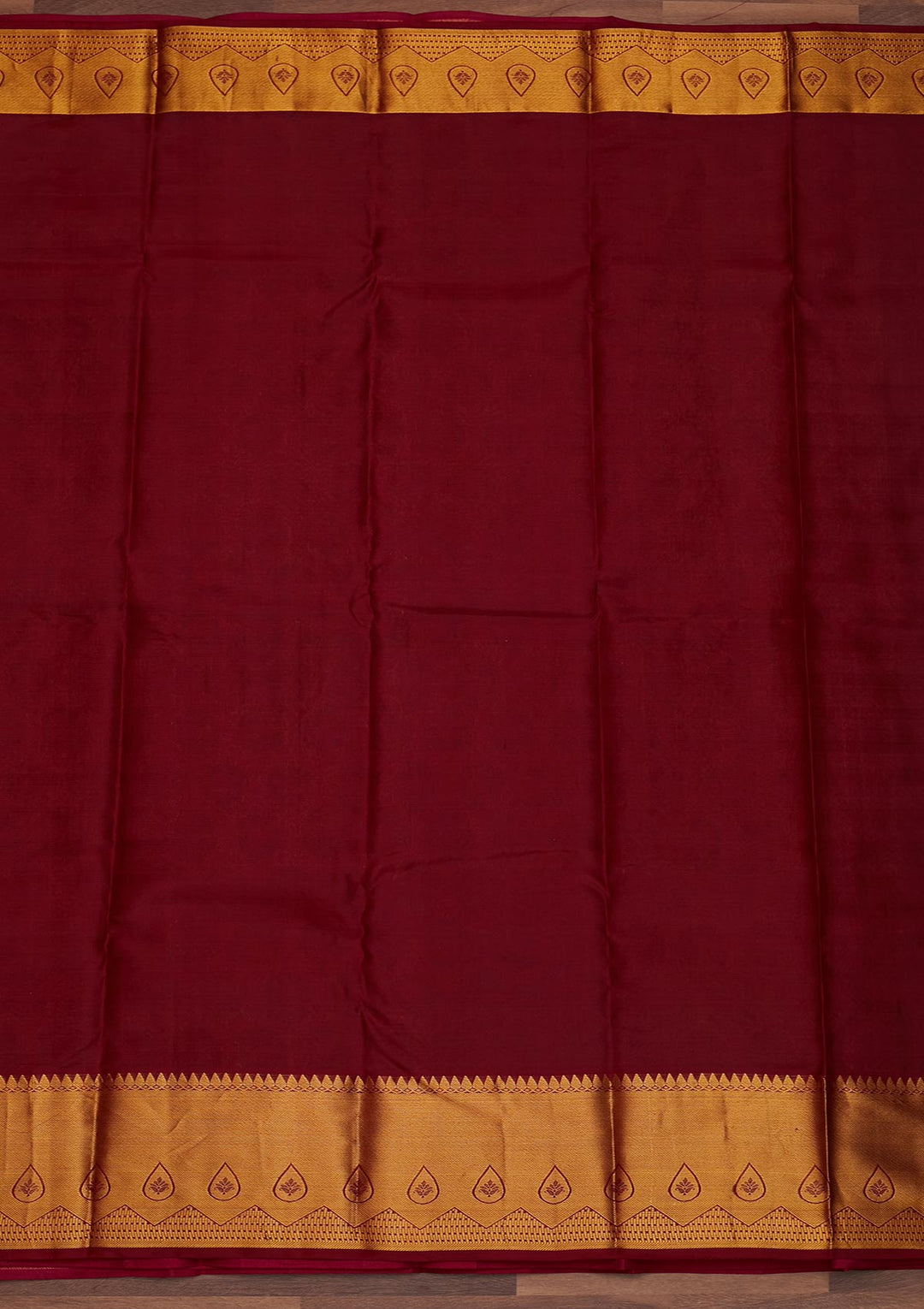 Mehendi Zariwork Pure Silk Designer Saree - Koskii
