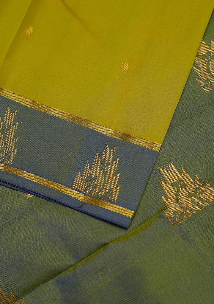 Parrot Green Zariwork Pure Silk Designer Unstitched Saree - Koskii