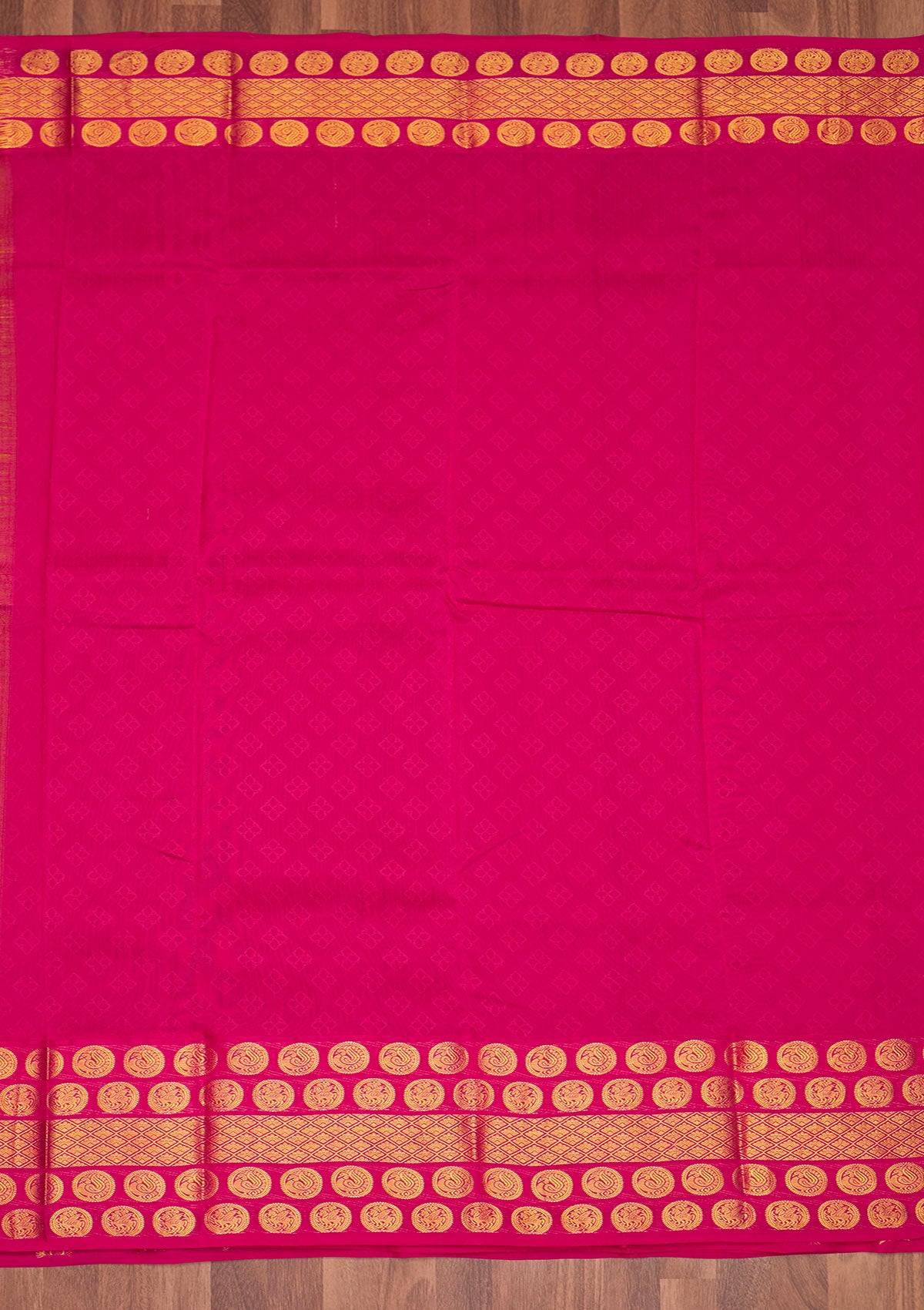 Parrot Green Zariwork Pure Silk Saree - Koskii