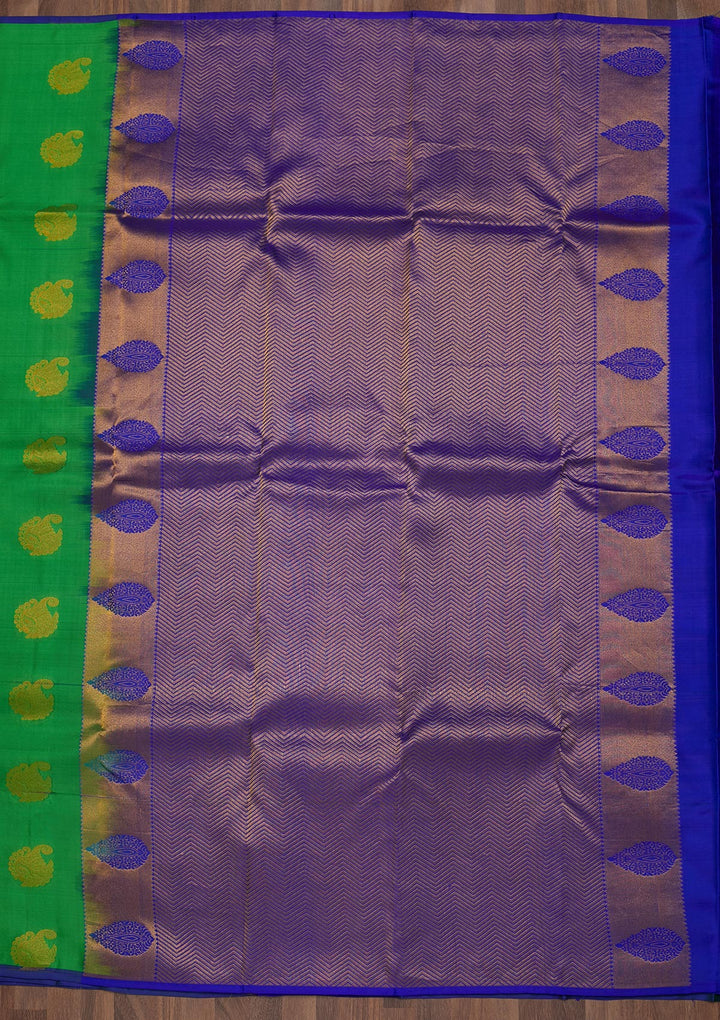 Parrot Green Zariwork Pure Silk Saree-Koskii
