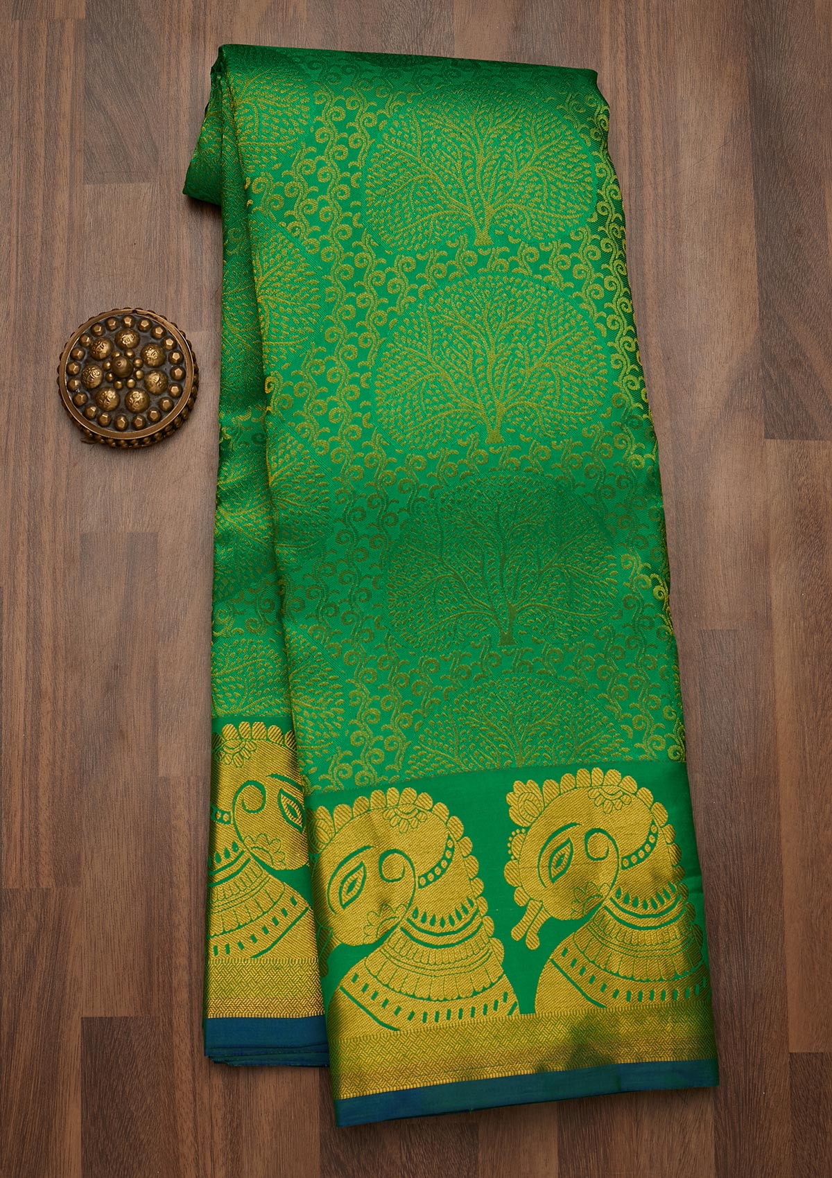 Parrot Green Zariwork Pure Silk Saree-Koskii